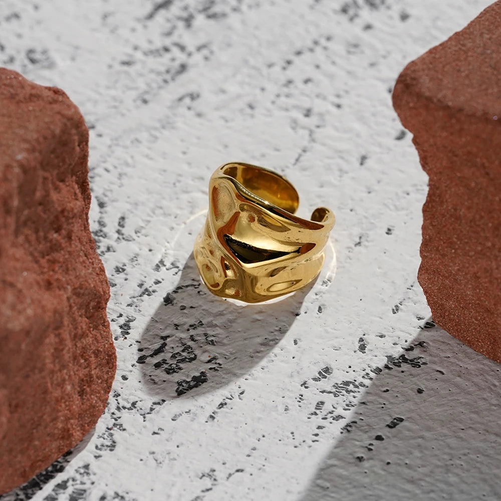 Latest 18K Gold Plated Stainless Steel Jewelry Irregular Concave Convex Wrinkled Finger Ring Waterproof for Women Ring R254508